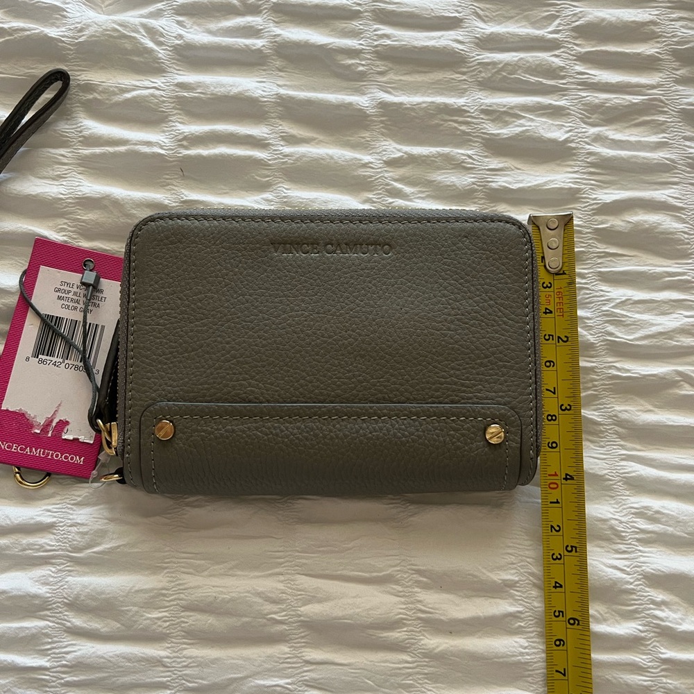 Vince Camuto gray wallet